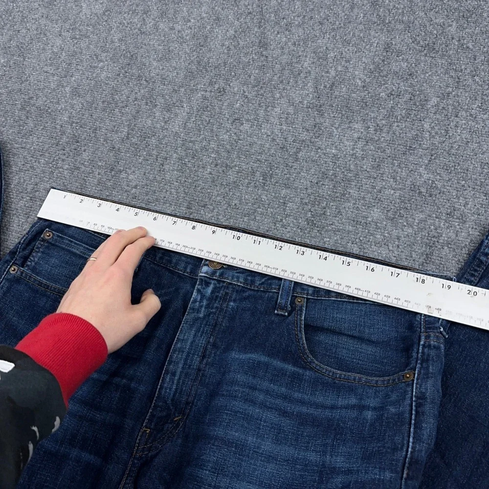 Levi's‎ 569 Jeans Men's 36x32 FITS 38 Loose Straight Dark Wash Denim 100% Cotton